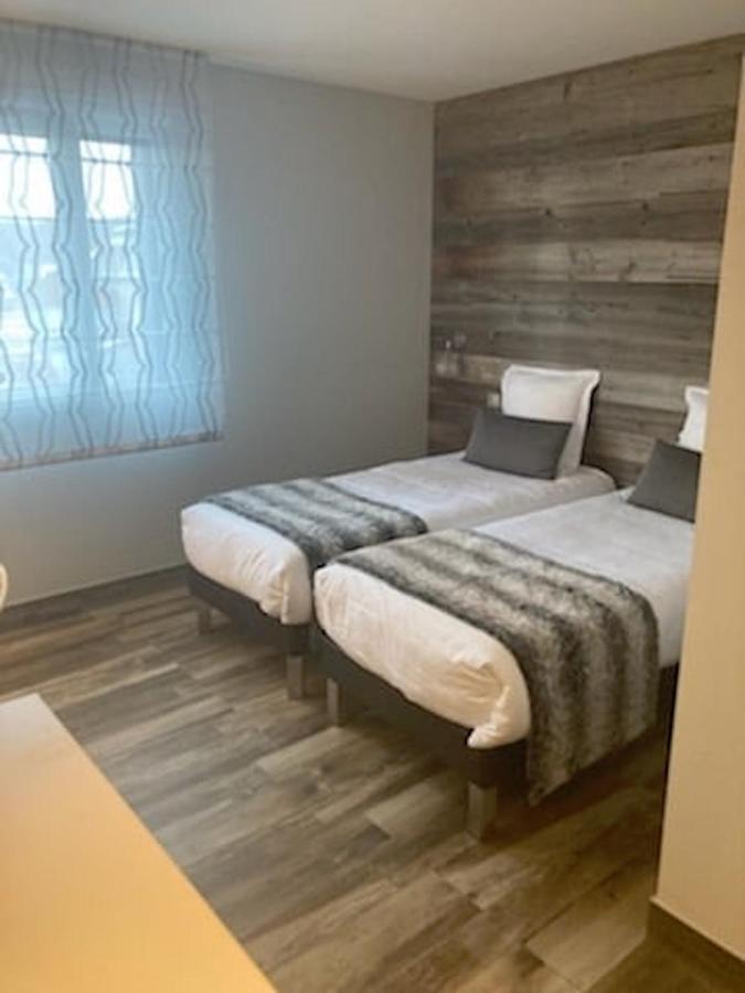 Hotel Le Paradis Des Loups Giromagny Экстерьер фото
